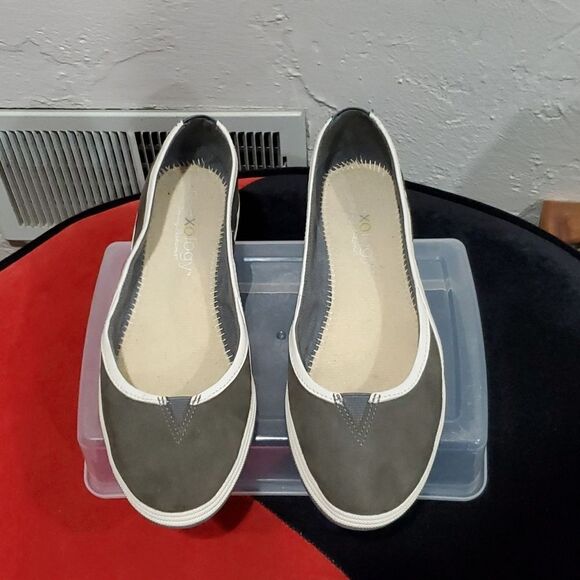 Tommy Bahama Genuine Leather Shoes in Grey Size 8 - Picture 2 of 14